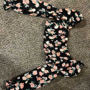 H&M Floral Long Sleeve Cropped Blouse